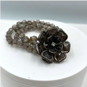 VTG Smoky Gray Faceted Bead Wrap Bracelet Large Flower Rhinestone Center Stretch